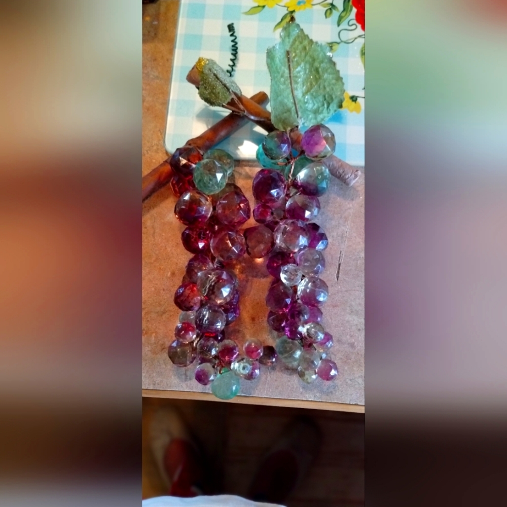 2 vintage sets of hard plastic grapes